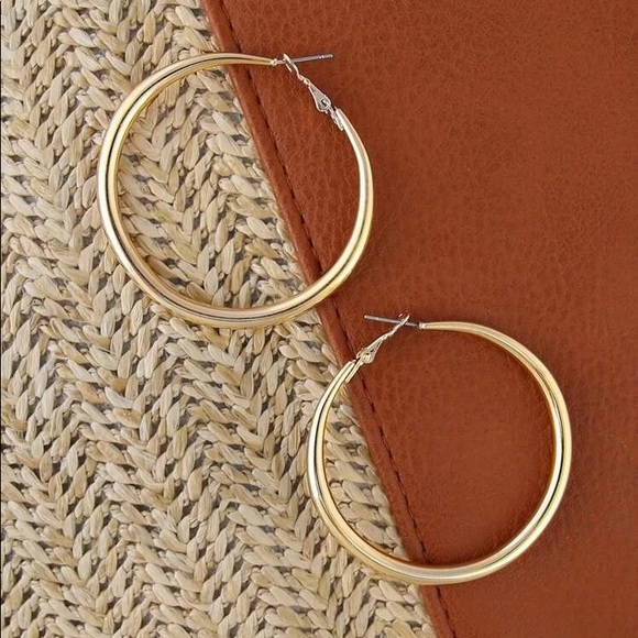 Jewelry - Medium Sized Gold Hoop Earrings